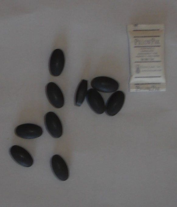 LIBIDO LEGACY BLACK MACA , lot de 2 mini tablettes veg. noires,POUR HOMMES ET FEMMES,expire: 2024.10