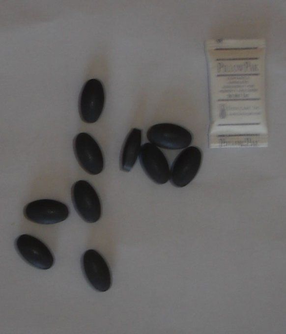 LIBIDO LEGACY BLACK MACA , lot de 2 mini tablettes veg. noires,POUR HOMMES ET FEMMES,expire: 2025.10
