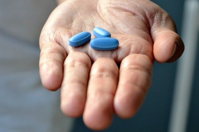 A-HARD SEX TABLETS FOR ADULTS MEN / 100% BOTANICAL FORMULA, lot de 2 tablets veg. BLUE , exp 2027